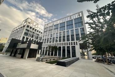 Office for Rent in Waterfront Dbayeh  مكتب للإيجار في واجهة ضبية البحرية